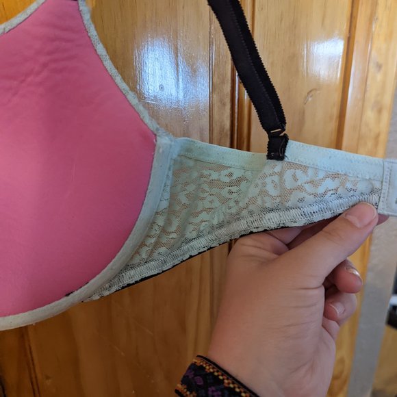 Victoria's Secret PINK Push Up - Picture 11 of 13